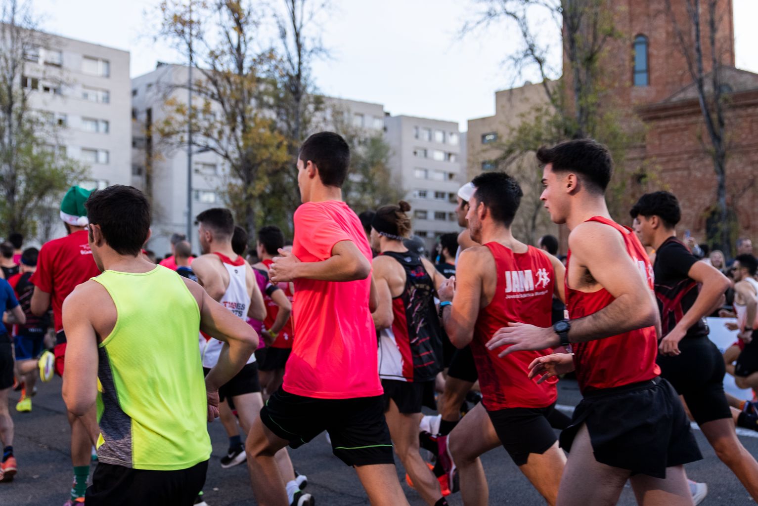 Participants de la Cursa dels Nassos corrent