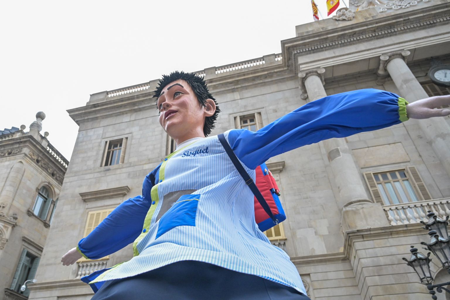 Ball del Gegantó Sisquet a les Festes de Santa Eulàlia
