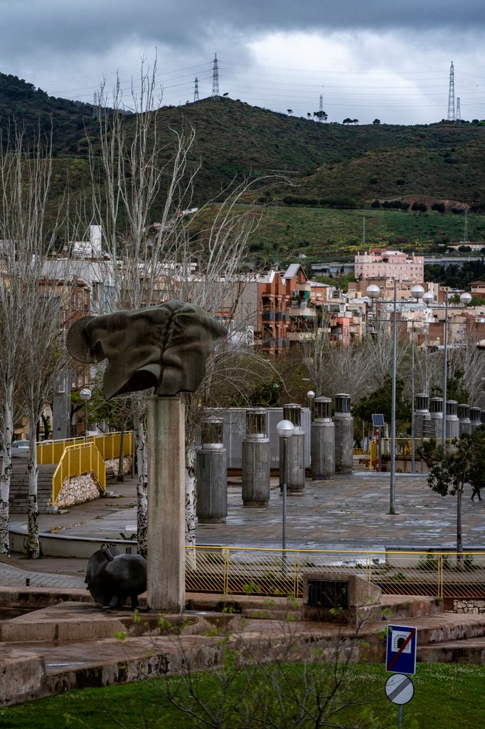 Monument a les Brigades Internacionals a la rambla del Carmel. Districte d’Horta-Guinardó. Barri del Carmel.