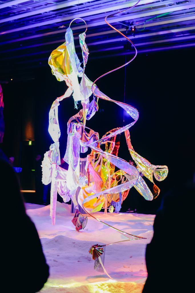 Instal·lació artística 'Fosfènica', de l'autora Rosa Tharrats, del Festival Llum BCN 2025.