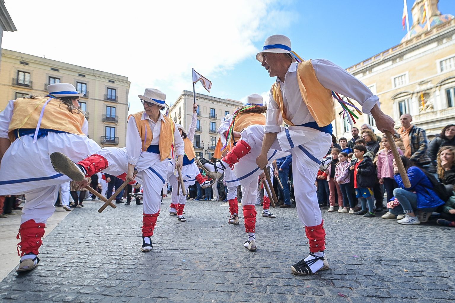 Ball de Bastons de Barcelona a les Festes de Santa Eulàlia 2025