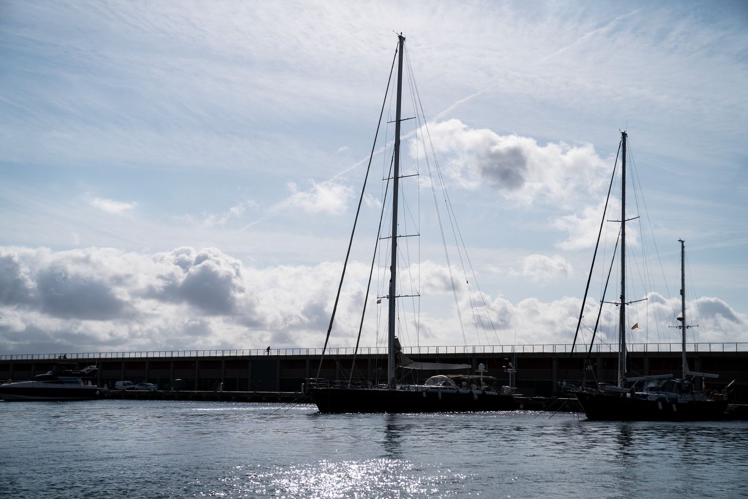 Embarcacions d’esbarjo amarrades