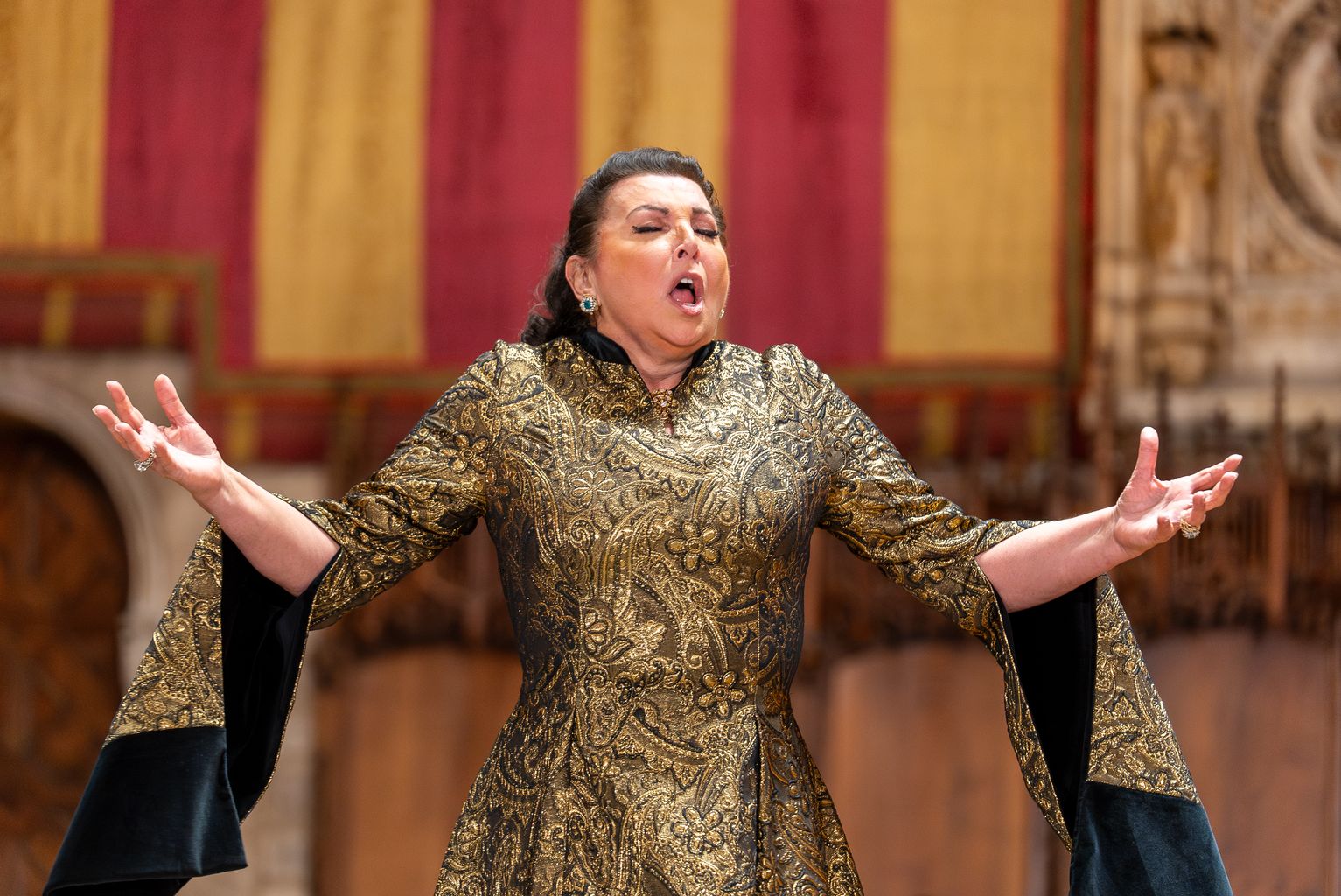 Actuació musical de Maria Guleghina al 62è Concurs Internacional de Cant Tenor Viñas