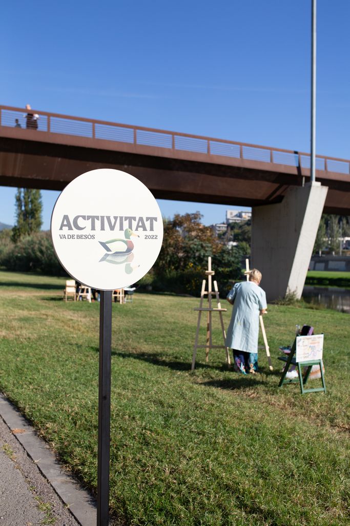 Cartell indicatiu d’activitat que es realitza dins del marc del 'Va de Besòs 2022'.