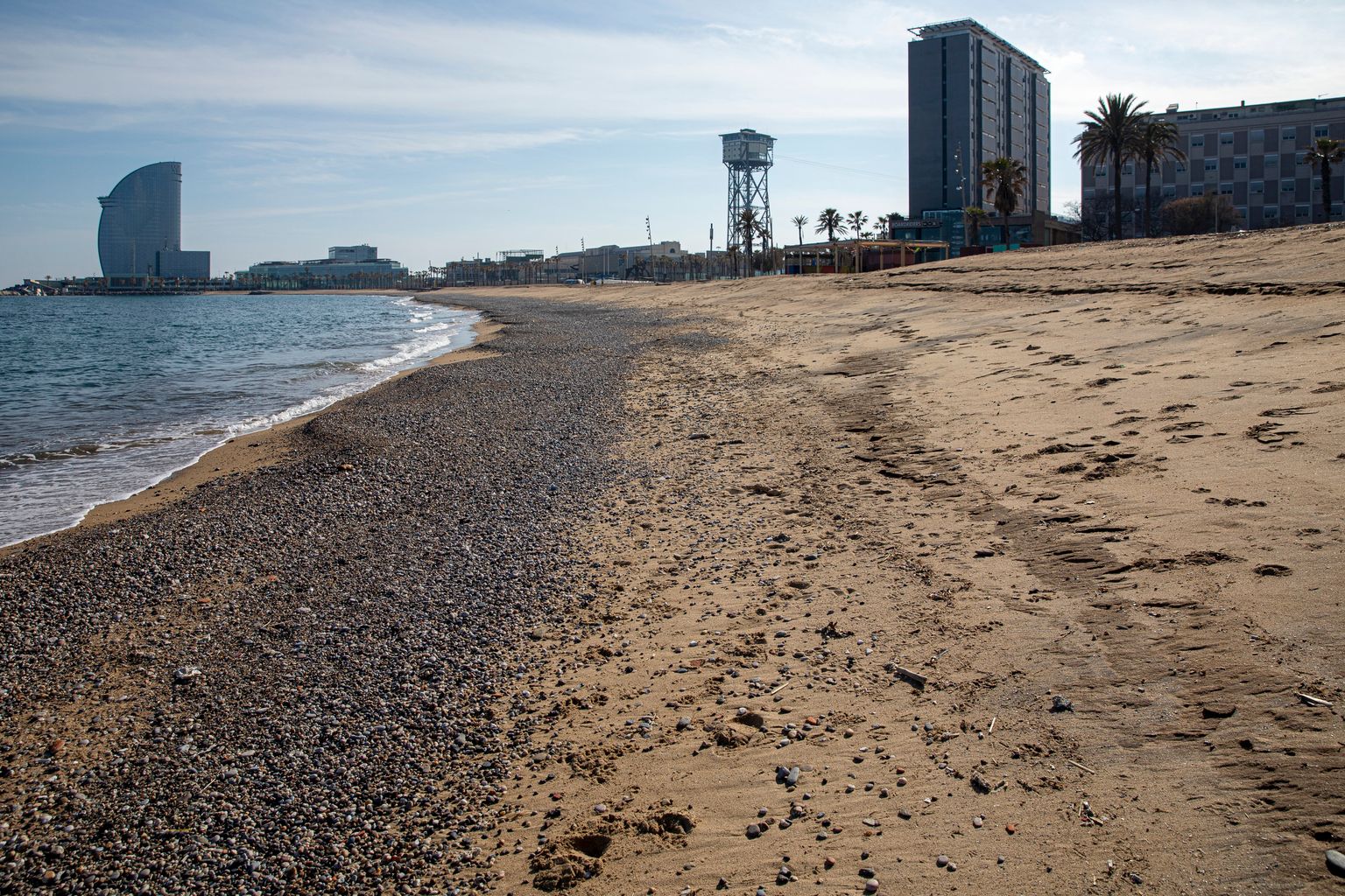 Platges des de la platja de Sant Miquel a la de Sant Sebastià. Barri de la Barceloneta.