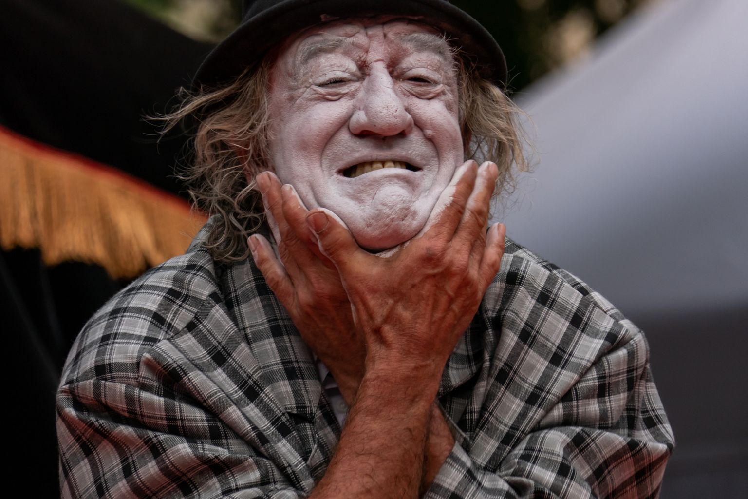 Actuació del Tortell Poltrona al seu espectacle als jardins de Safo per a la Mercè 2020