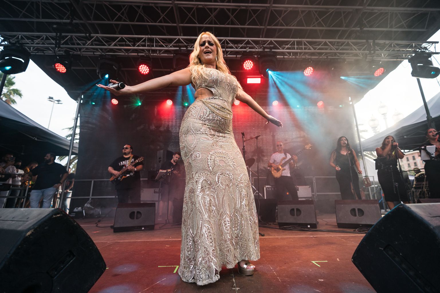 Actuació de La Húngara en un dels concerts del BAM al Moll de la Fusta