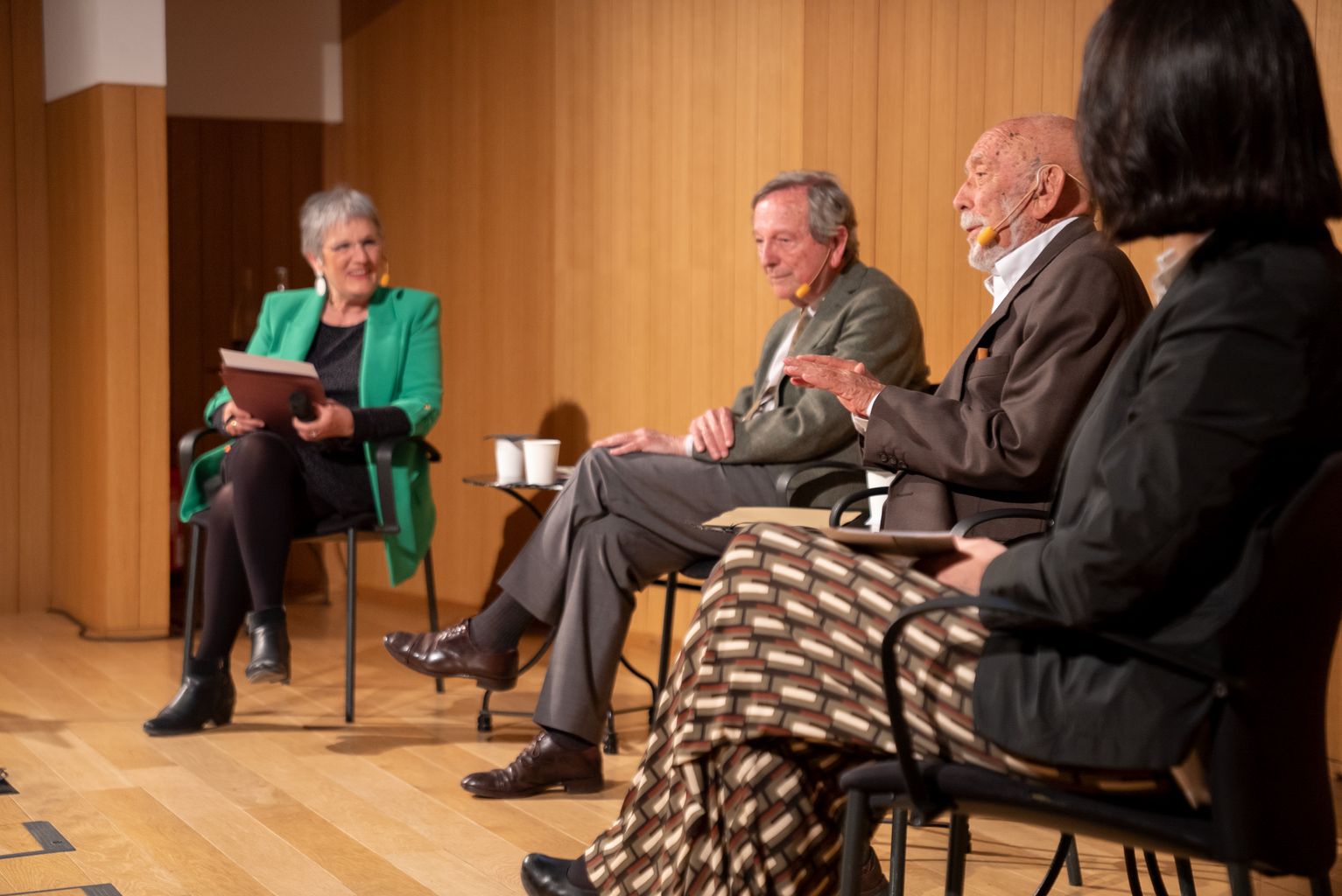 Milagros Pérez-Oliva, Rafael Moneo, Eduardo Mangada i Judit Carrera durant l’homenatge a Oriol Bohigas en el marc de Model, Festival d’Arquitectures de Barcelona