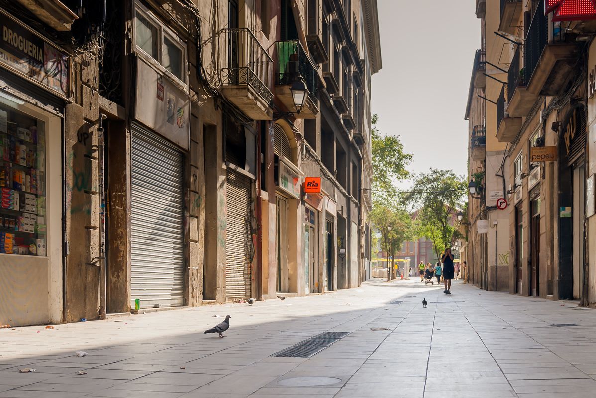 
             Vista del carrer Sant Antoni Abat amb obres al final
             Autor: Josbel A. Tinoco
             Mostra els detalls de la imatge Vista del carrer Sant Antoni Abat amb obres al final
             