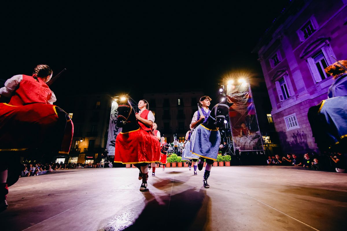 
             Actuación de los Cavallets Cotoners en el Toc d