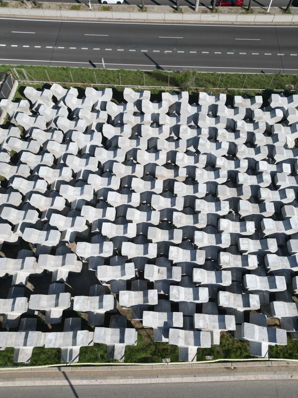 
             Vista aérea de las piezas de construcción de las obras de la Mar Bella
             Autor: Júlia Arnau
             Ver los detalles de la imagen Vista aérea de las piezas de construcción de las obras de la Mar Bella
             