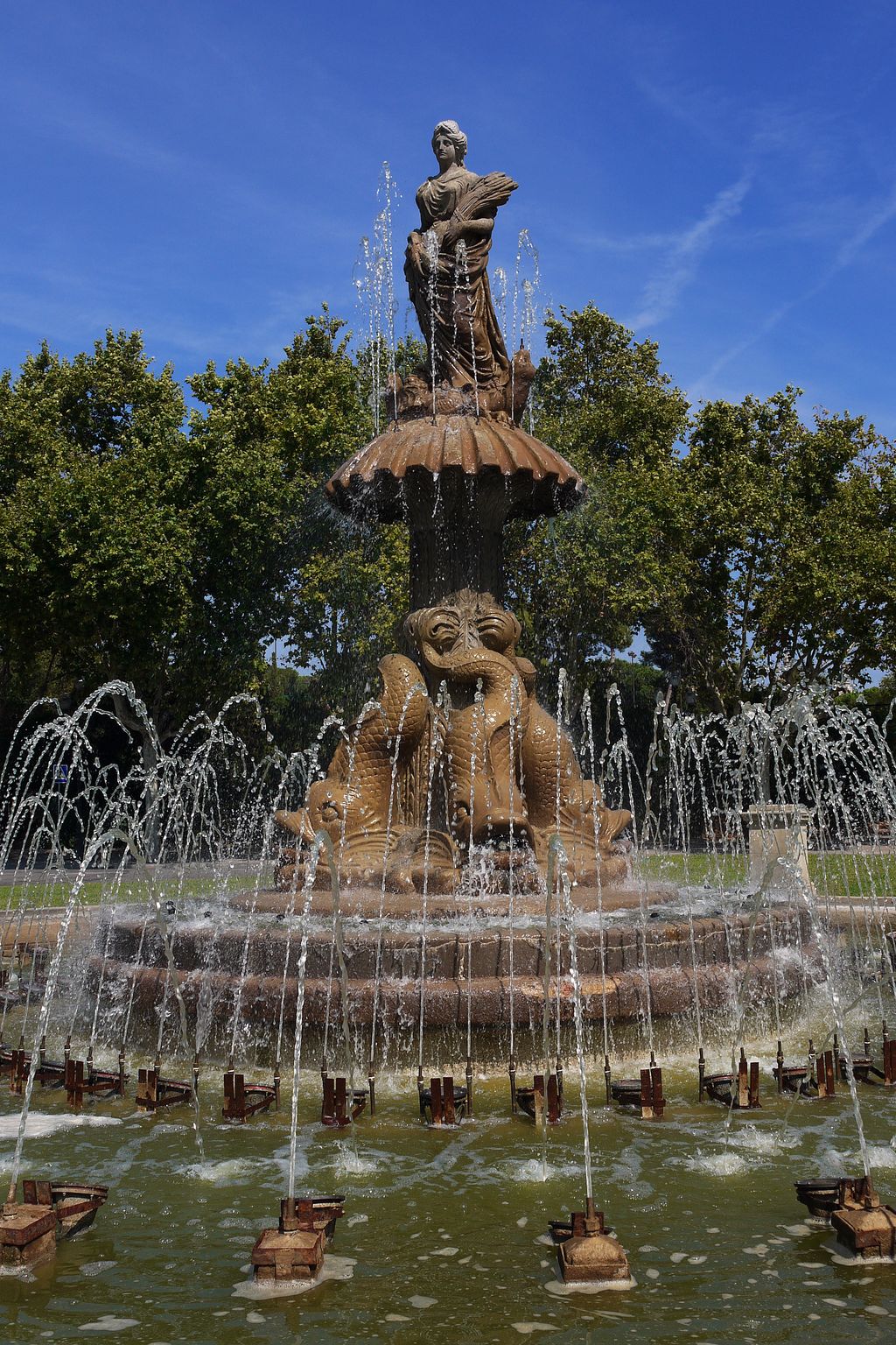 Font de Ceres a Montjuïc