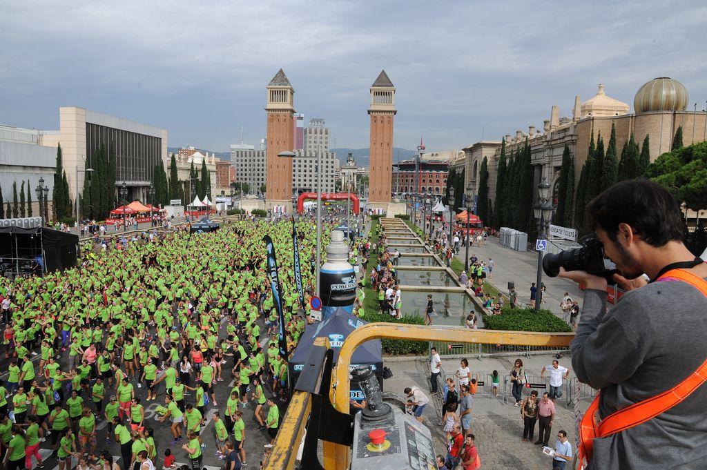 Fitness Day 2014. Públic sent fotografiat mentre fa exercici