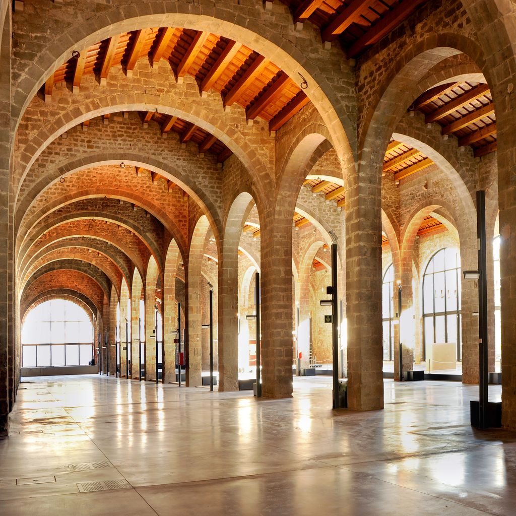 Interior de les Drassanes Reials de Barcelona