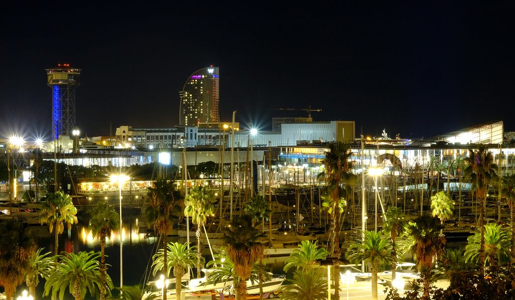 Port Vell a la nit. Passeig de Joan de Borbó Comte de Barcelona