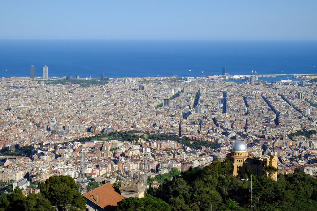 Vista panoràmiques de Barcelona des del Tibidabo