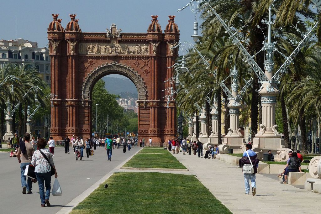 Arc de Triomf des del passeig de Lluís Companys