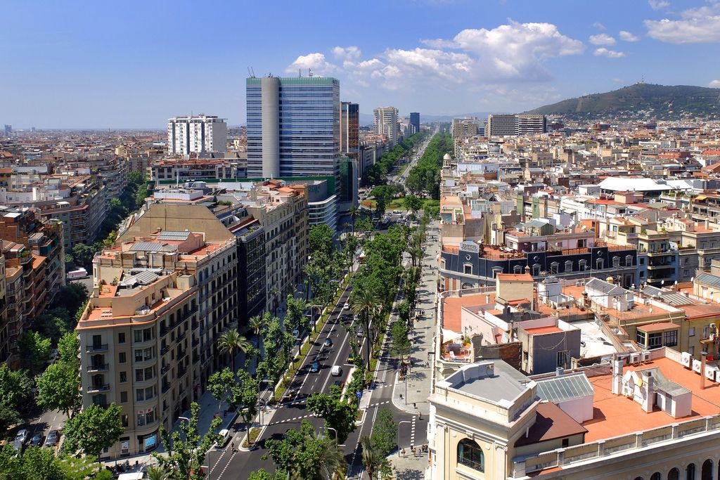 Avinguda Diagonal. Vista aèria de la Diagonal des de la cruïlla amb Buenos Aires en direcció al Llobregat