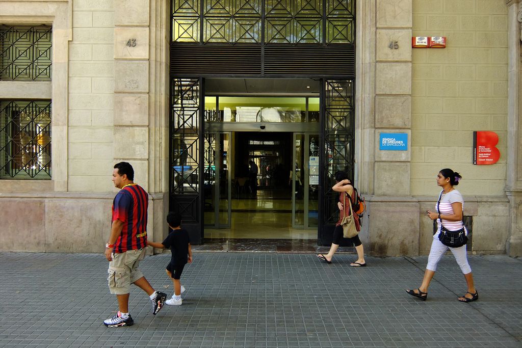 Palau Foronda. Entrada