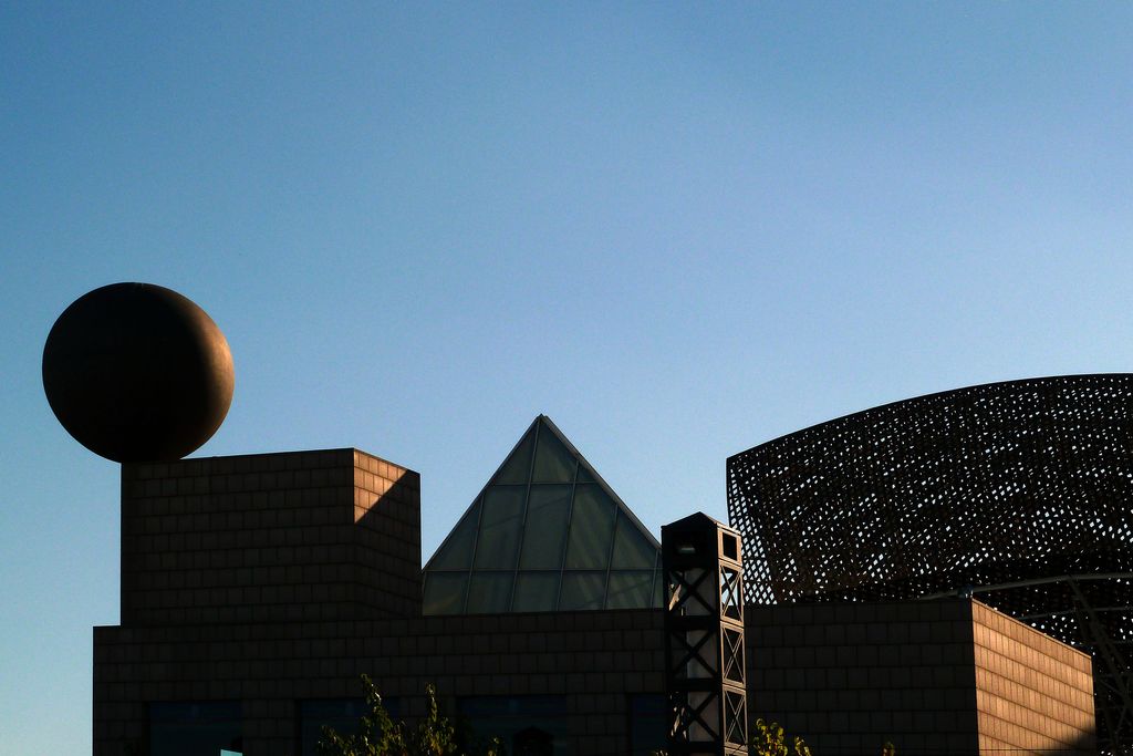 Escultura Peix i Casino de Barcelona