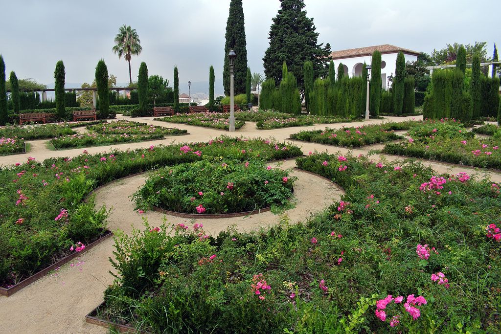 Teatre Grec. Jardins i pavellons