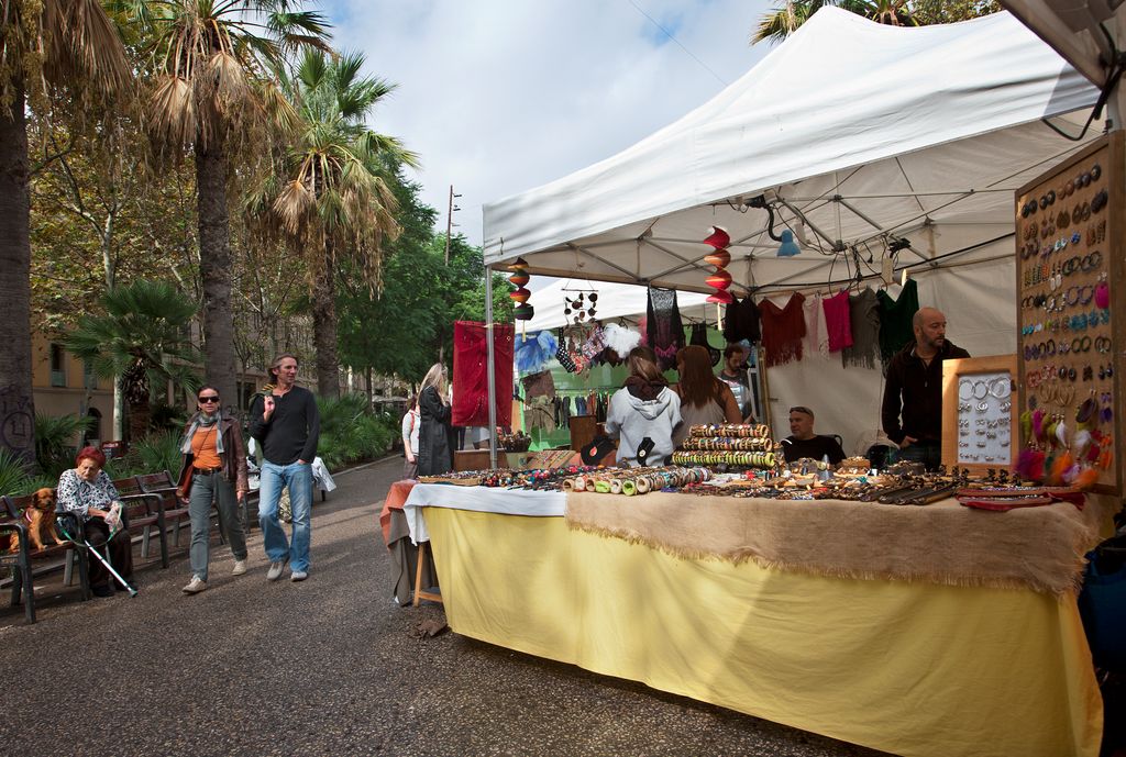 Rambla del Raval Parada d'artesania