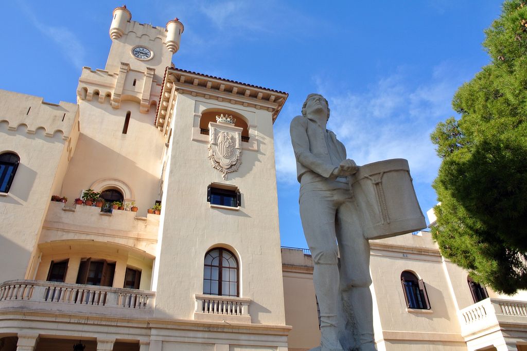 Caserna del Bruc Escultura del Timbaler del Bruc