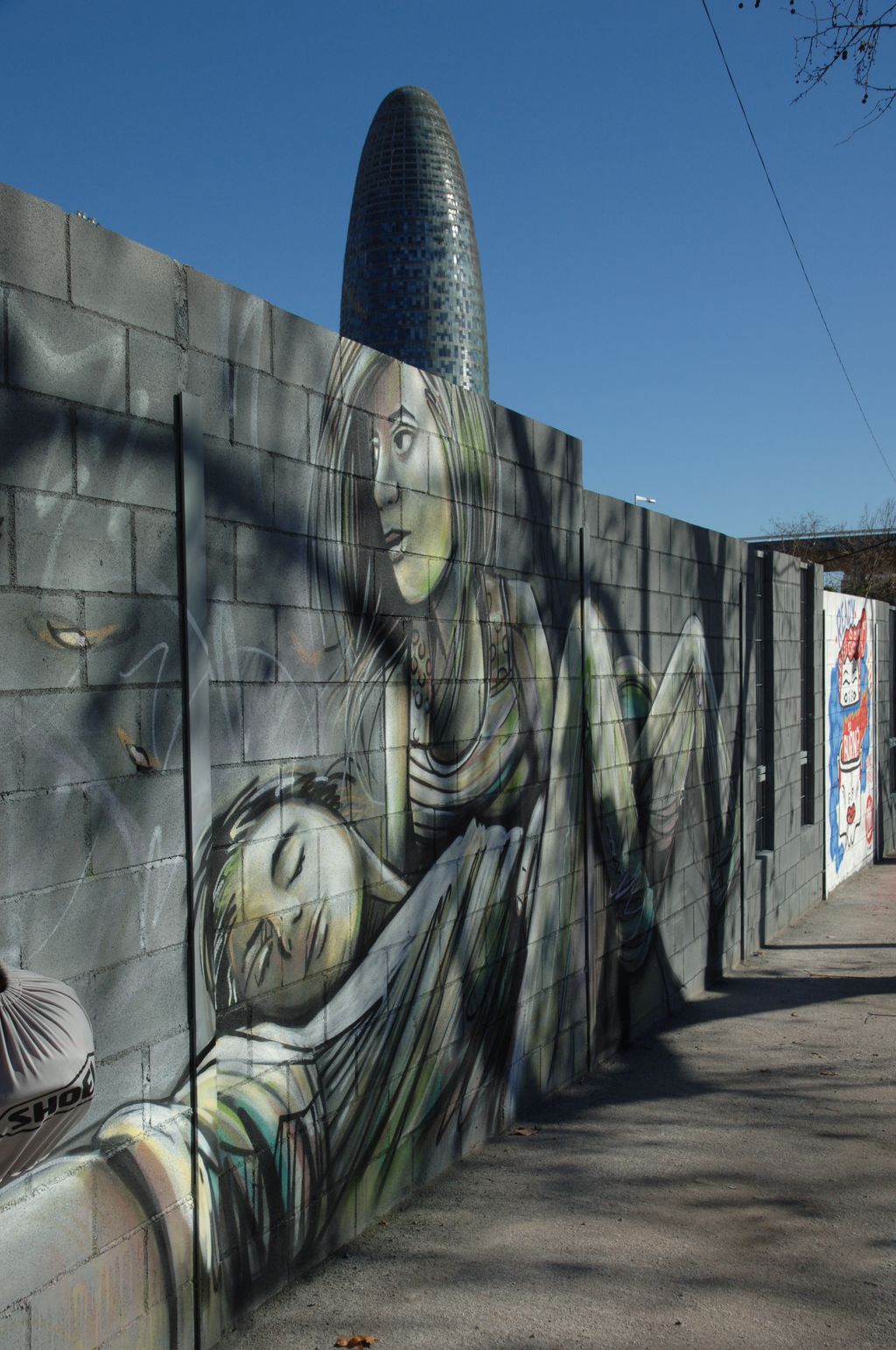 Festival Ús Barcelona, 2014. Obra d'Alice Pasquini