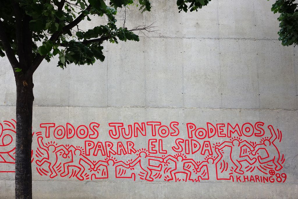 Mural contra la sida de Keith Haring. "Todos juntos podemos parar el SIDA"
