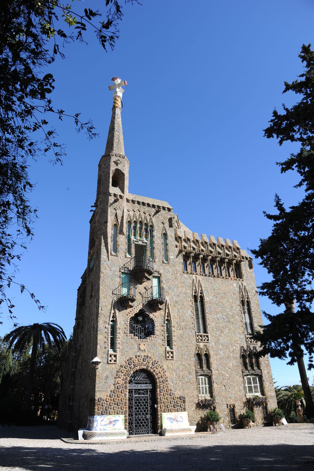 Torre Bellesguard - Casa Figueres