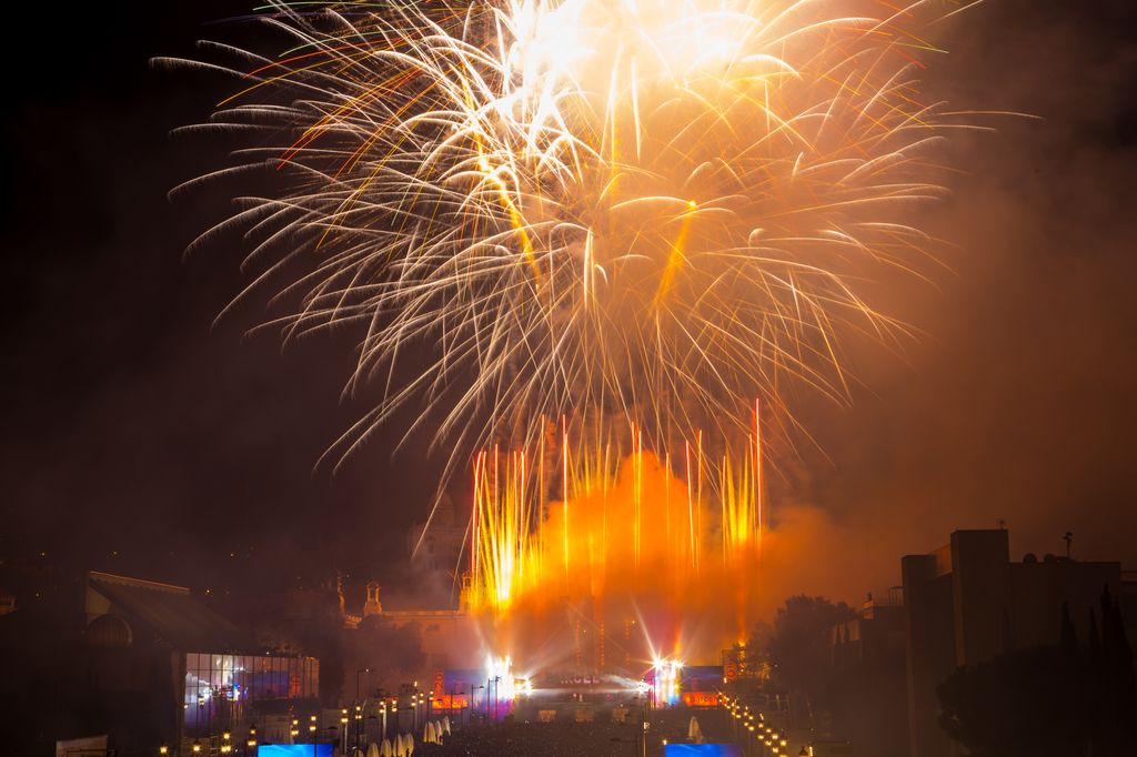 Festa de Cap d'Any 2015 a Montjuïc. Focs artificials