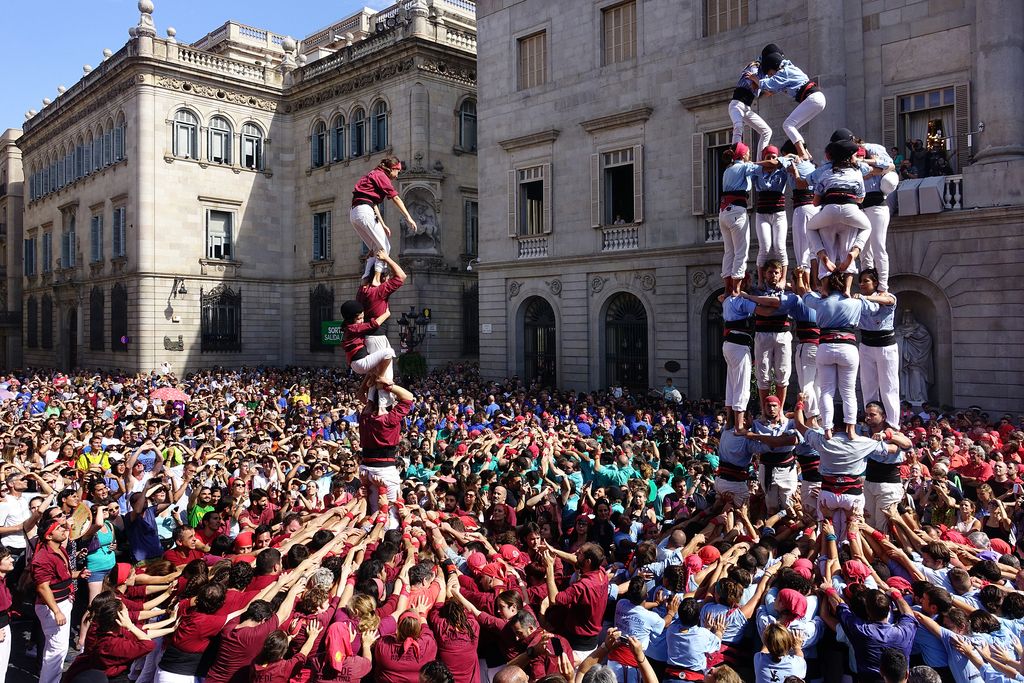 La Mercè 2016. Jornada castellera. Castells dels Castellers de Barcelona, Castellers de Sants i Castellers del Poble-sec