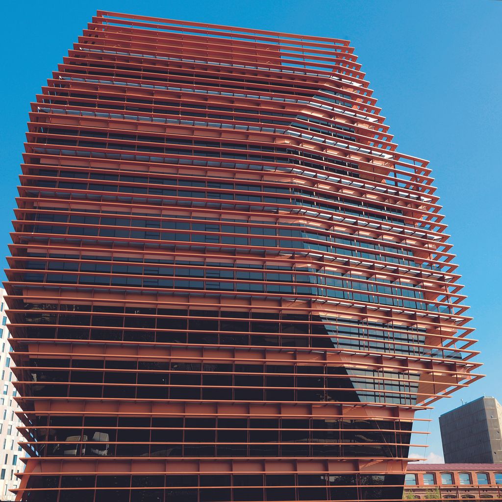 Edifici de la Casa Àsia (antiga seu del Centre Nacional del Mercat de les Telecomunicacions)