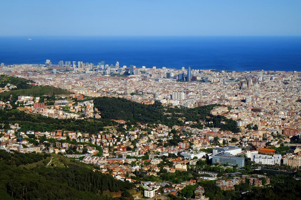 Vista panoràmica de Barcelona des del Tibidabo