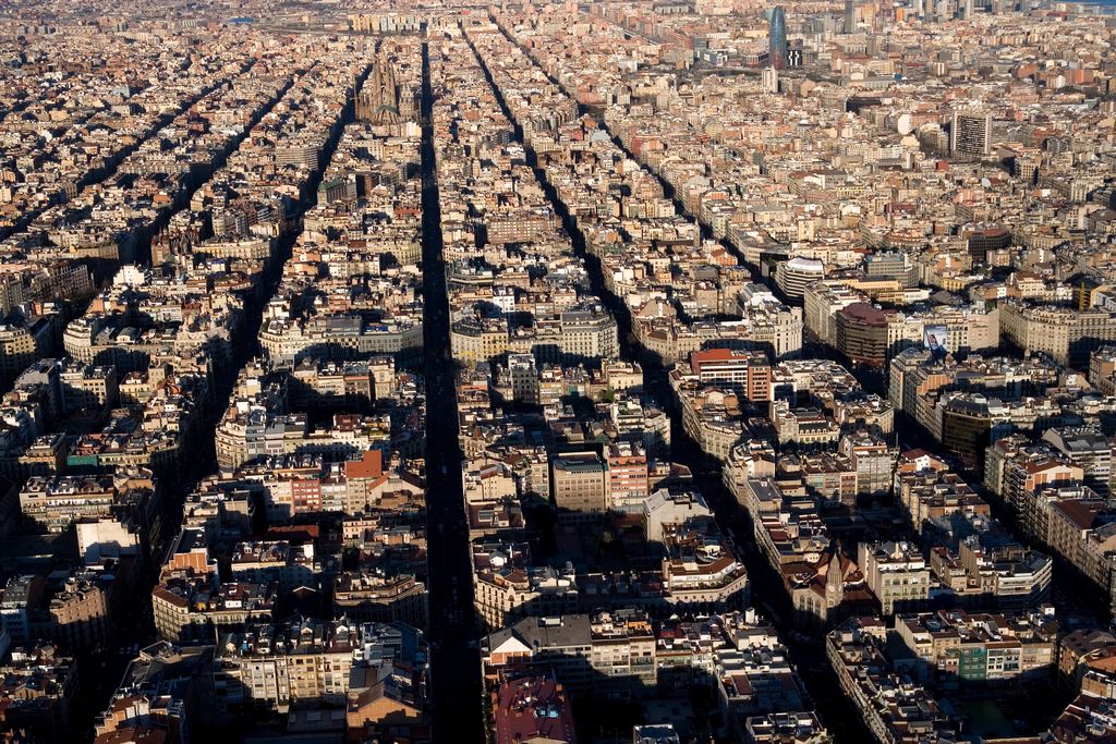 Vista aèria de l'Eixample. Eix mar-muntanya