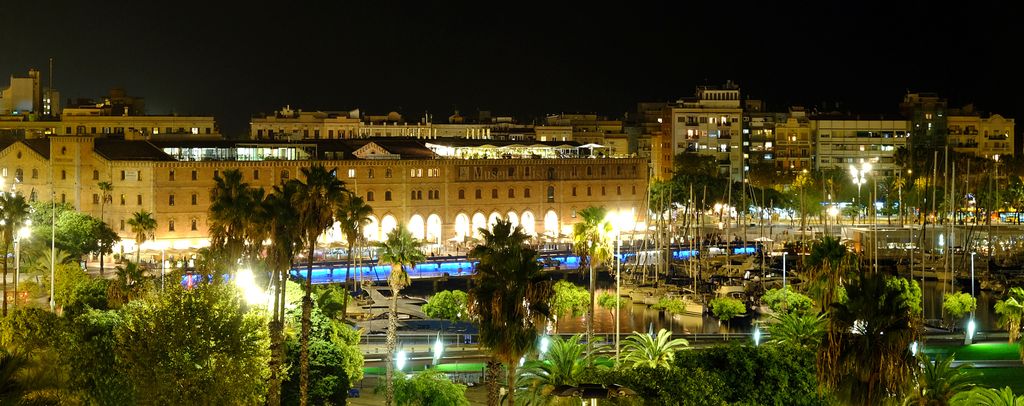 Port Vell a la nit. Museu d'Història de Catalunya