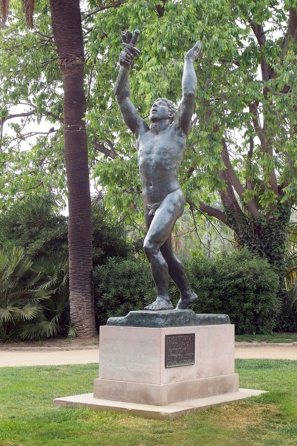 Monument als Voluntaris catalans morts per França de Josep Clarà