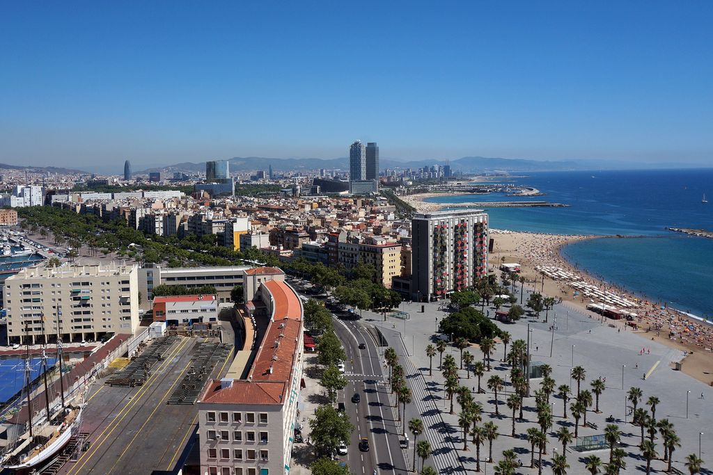 Vista del litoral des de l'Hotel W cap al nord