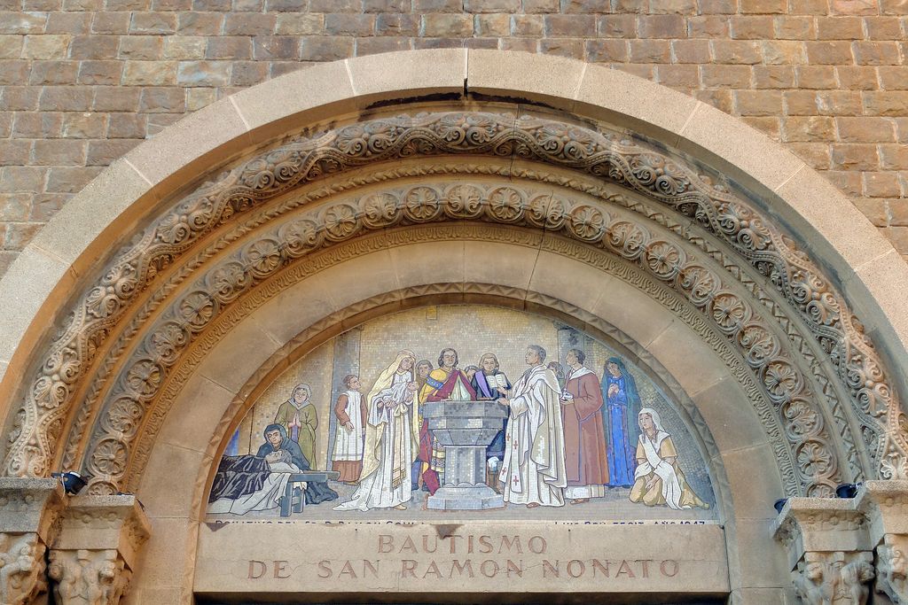 Sant Ramon Nonat. Timpà decorat amb el baptisme del sant