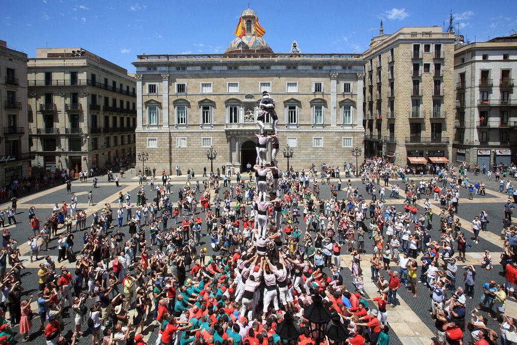 44è Aniversari dels Castellers de Barcelona. Torre dels Minyons de Terrassa