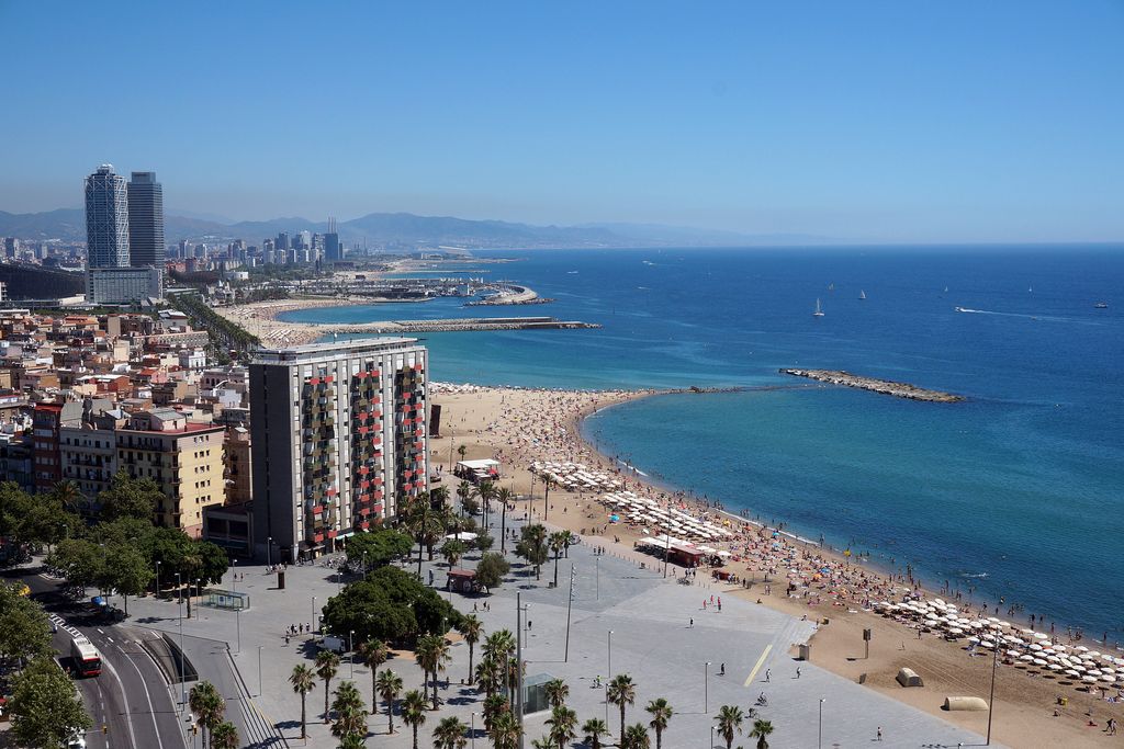 Vista del litoral des de l'Hotel W cap al nord