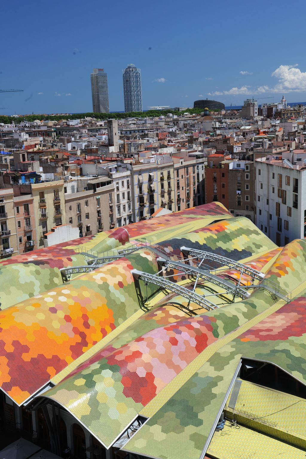 Mercat de Santa Caterina i vistes de Barcelona