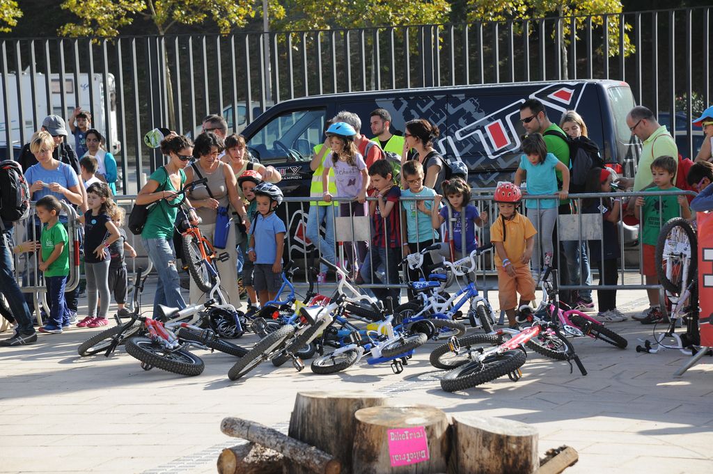 La Festa dels Súpers. Públic a la pista