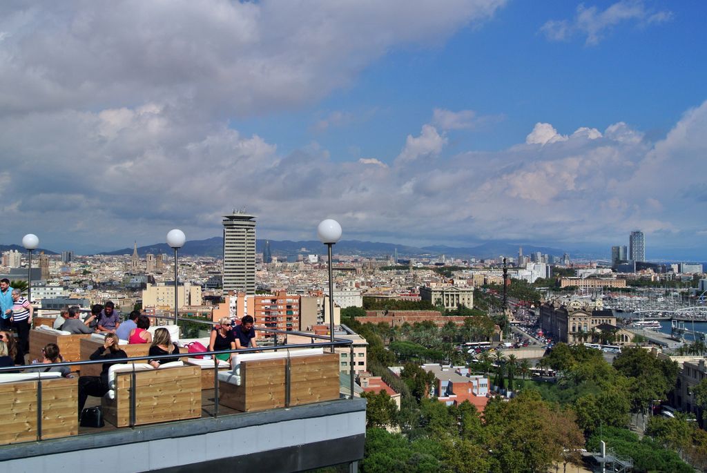 Terrassa Miramar i vista panoràmica de Barcelona