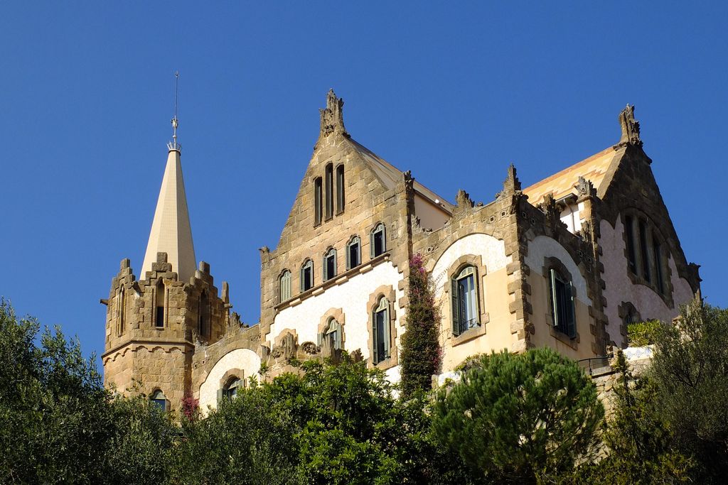 Torre Arnús (El Pinar). Torres i golfes