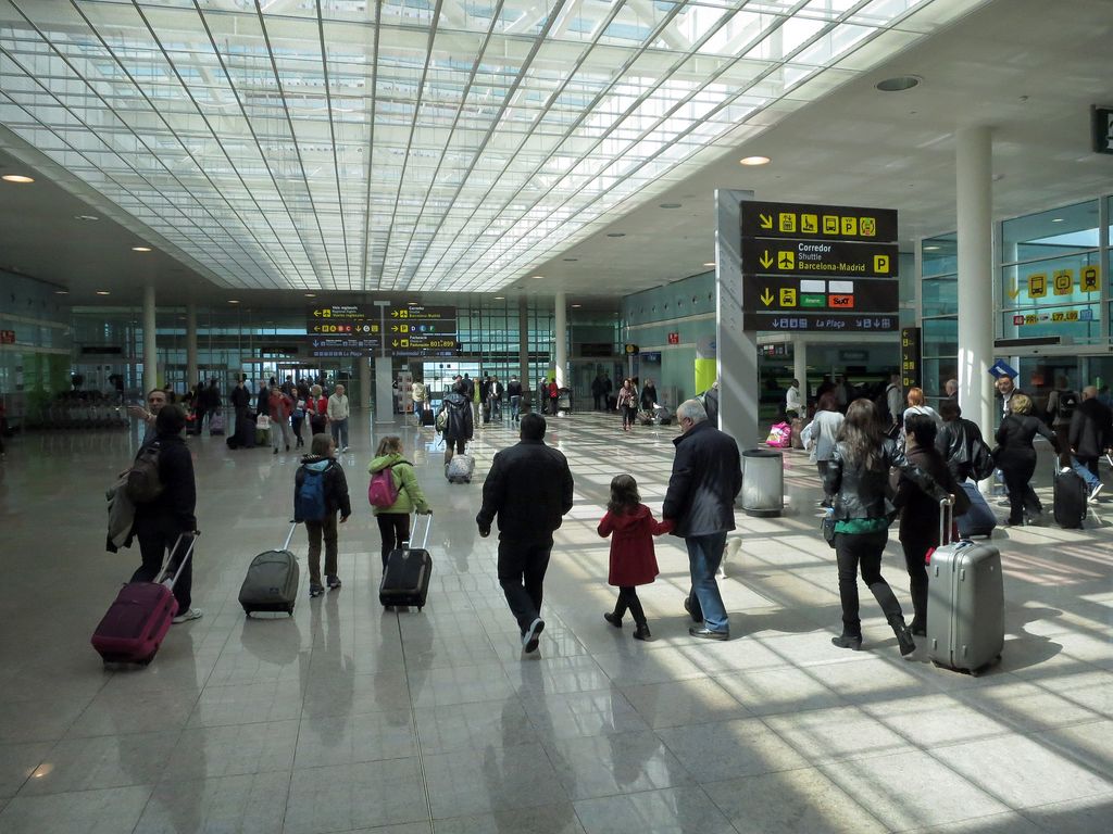 Aeroport de Barcelona. Interior de la Terminal 1