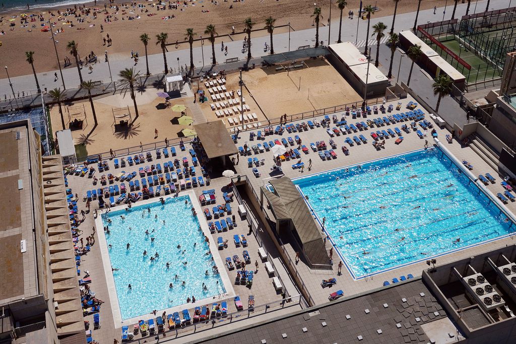 Centre Esportiu Municipal de Sant Sebastià. Piscines