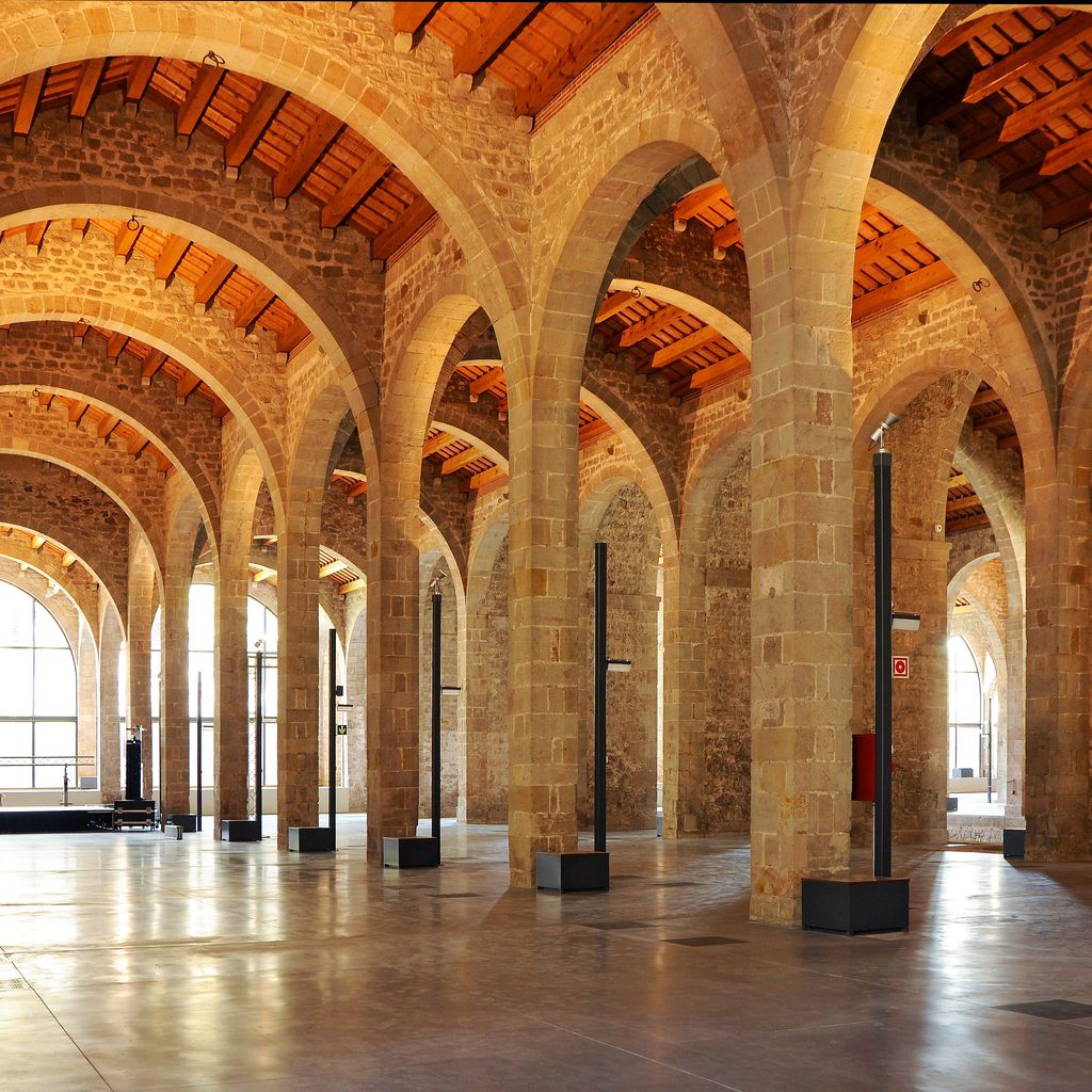 Interior de les Drassanes Reials de Barcelona