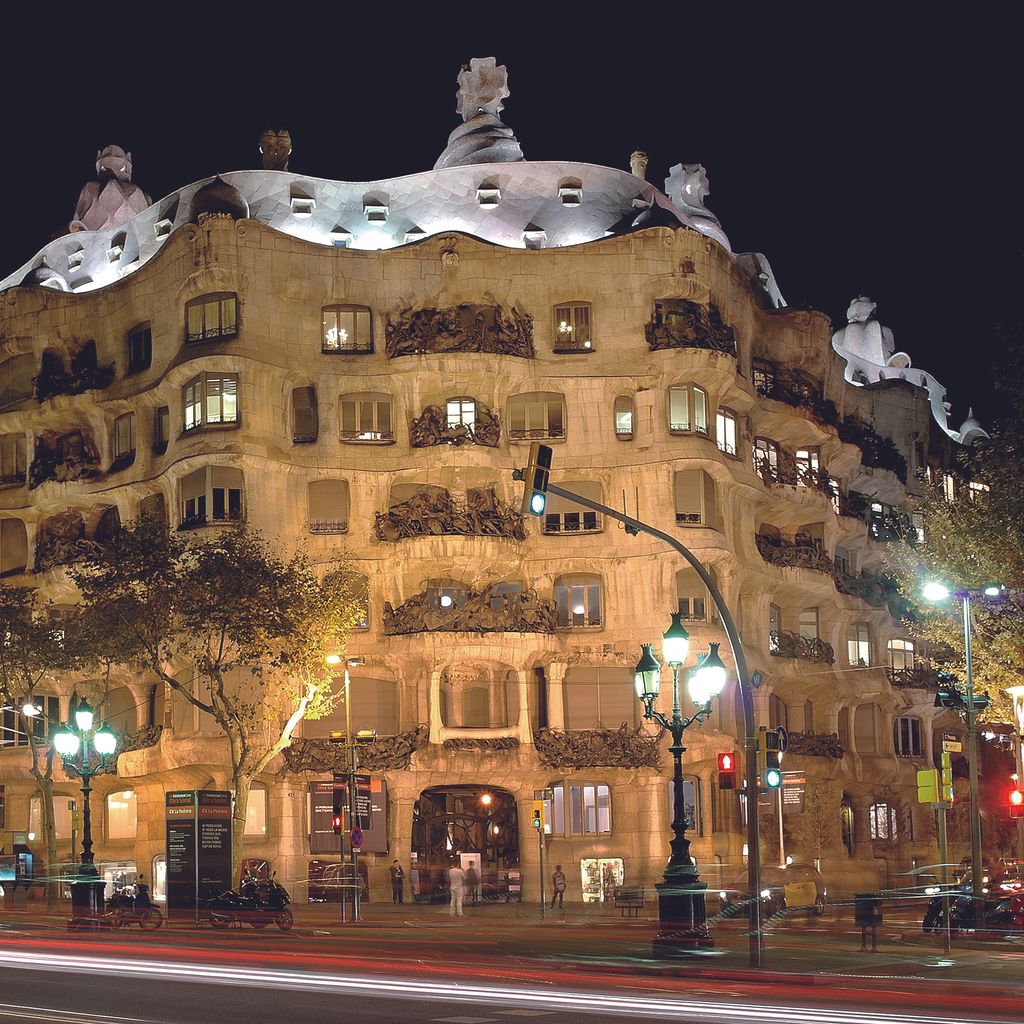 La Pedrera. Vista general de l'edifici