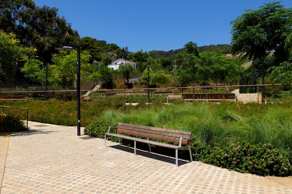 Parc del Torrent Maduixer. Bancs 